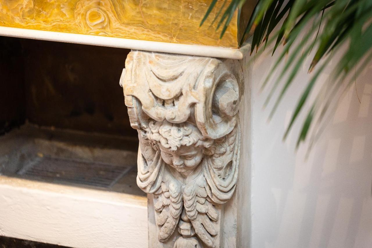 Apartment Pantheon By Agrippa *